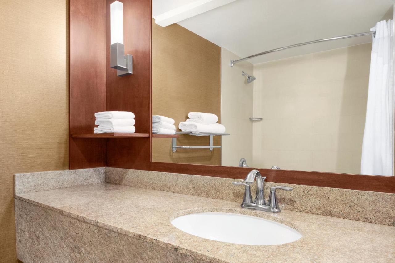 Holiday Inn Los Angeles Gateway-Torrance By Ihg Карсон Екстер'єр фото